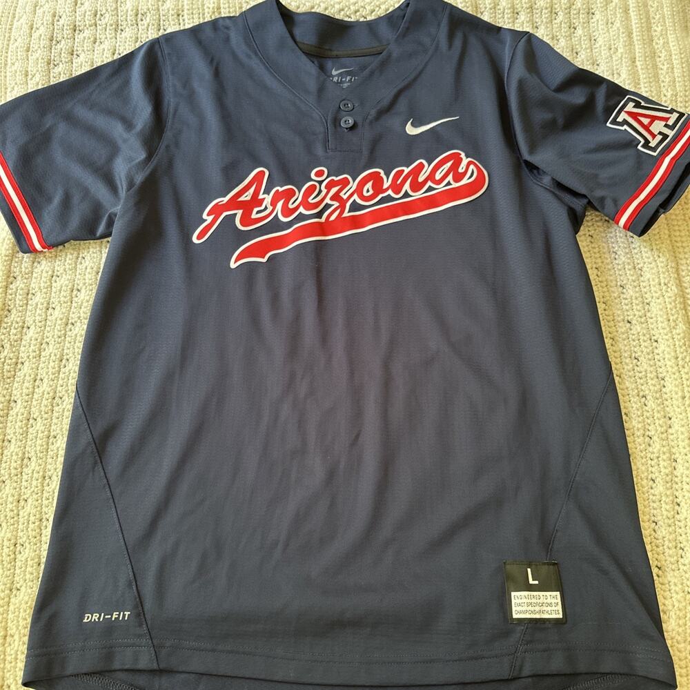 Men’s Arizona NCAA Wildcats Nike Size L Navy Softball Jersey 2 Button EUC